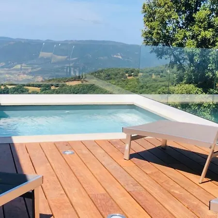 Acquella Vue Et Piscine Casalabriva